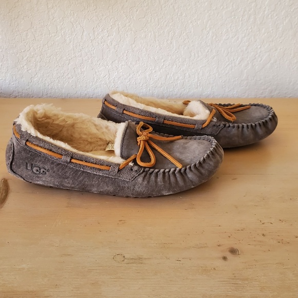 UGG Dakota Moccasin Slippers In Grey Suede & Sherpa Lined Women's Size 6 - Picture 6 of 6